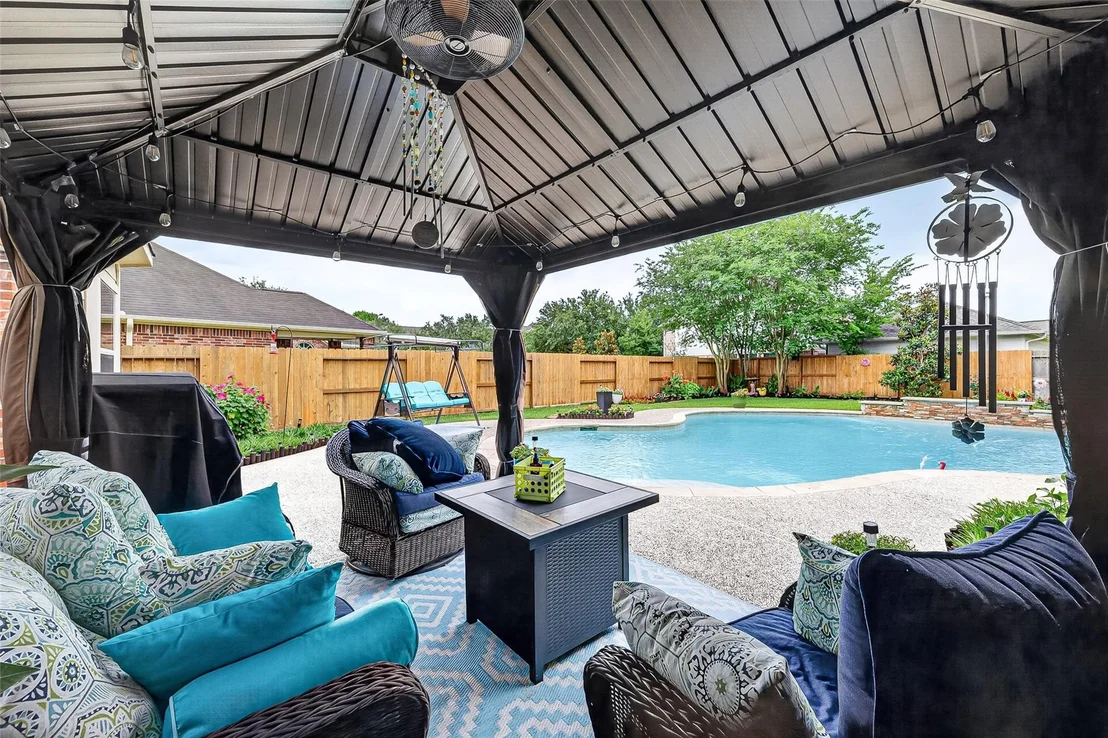 Photo of 1810 Silver Brook Lane