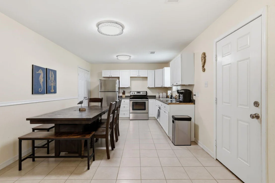 Photo of 16522 John Silver Road