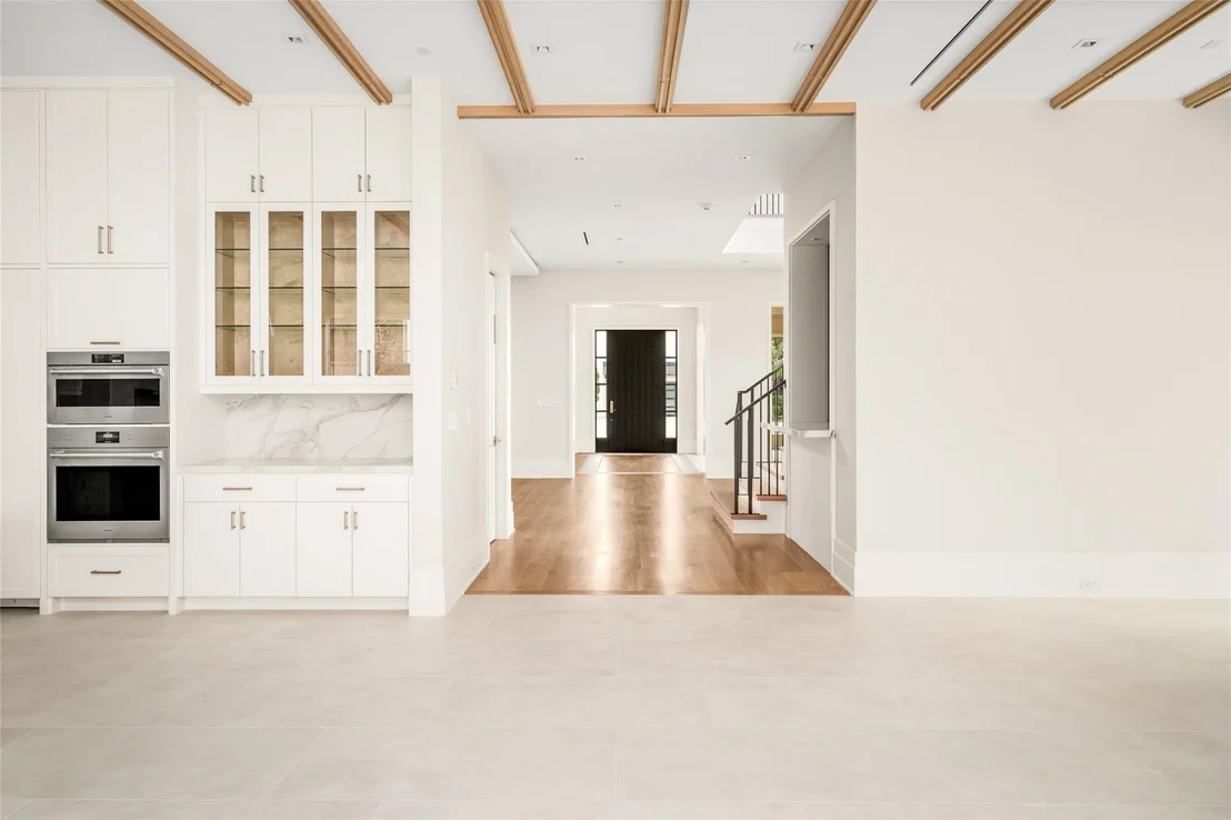 Photo of 4006 Overbrook Lane