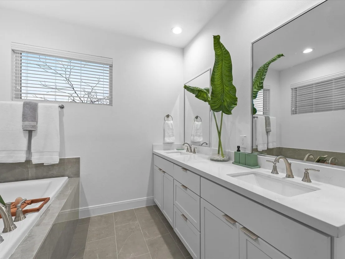 Photo of 4848 Pinemont Drive
