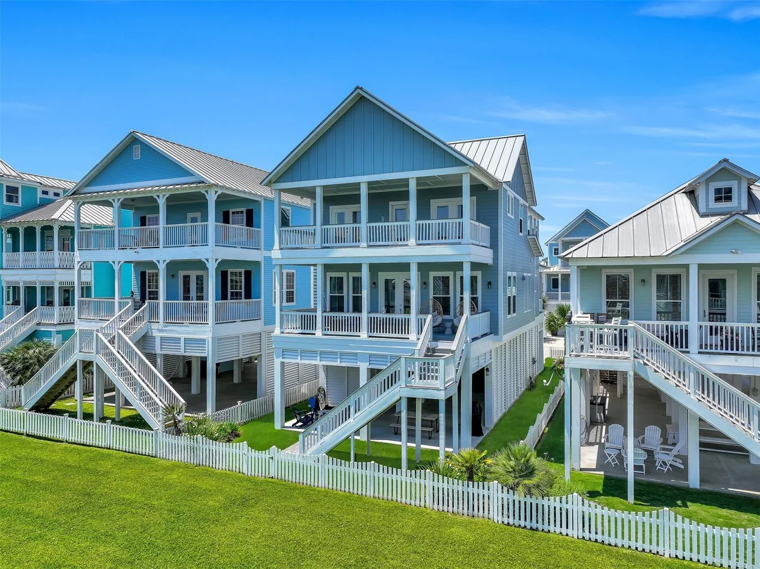 Photo of 3811 Conch