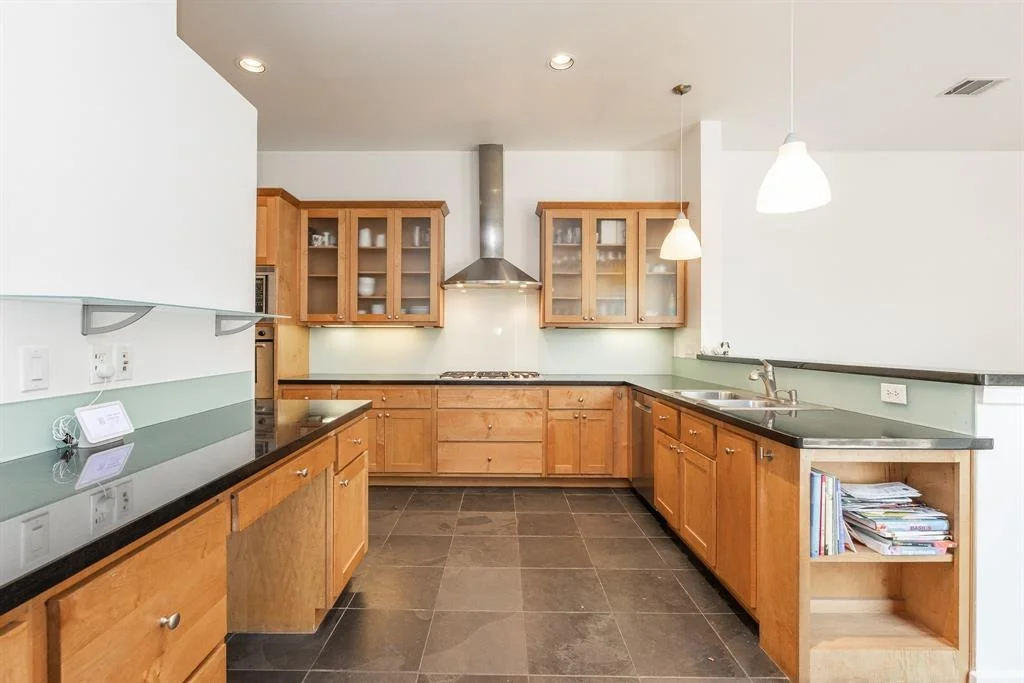 Photo of 906 Willard Street