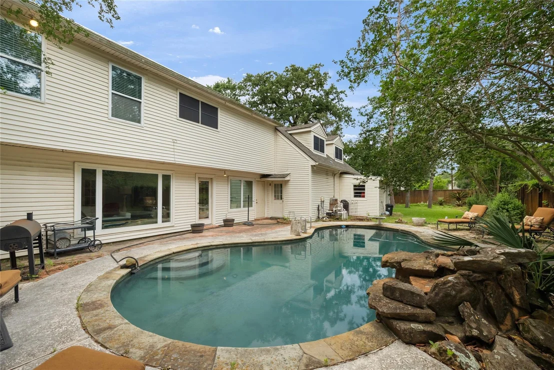 Photo of 5606 Foresthaven Drive