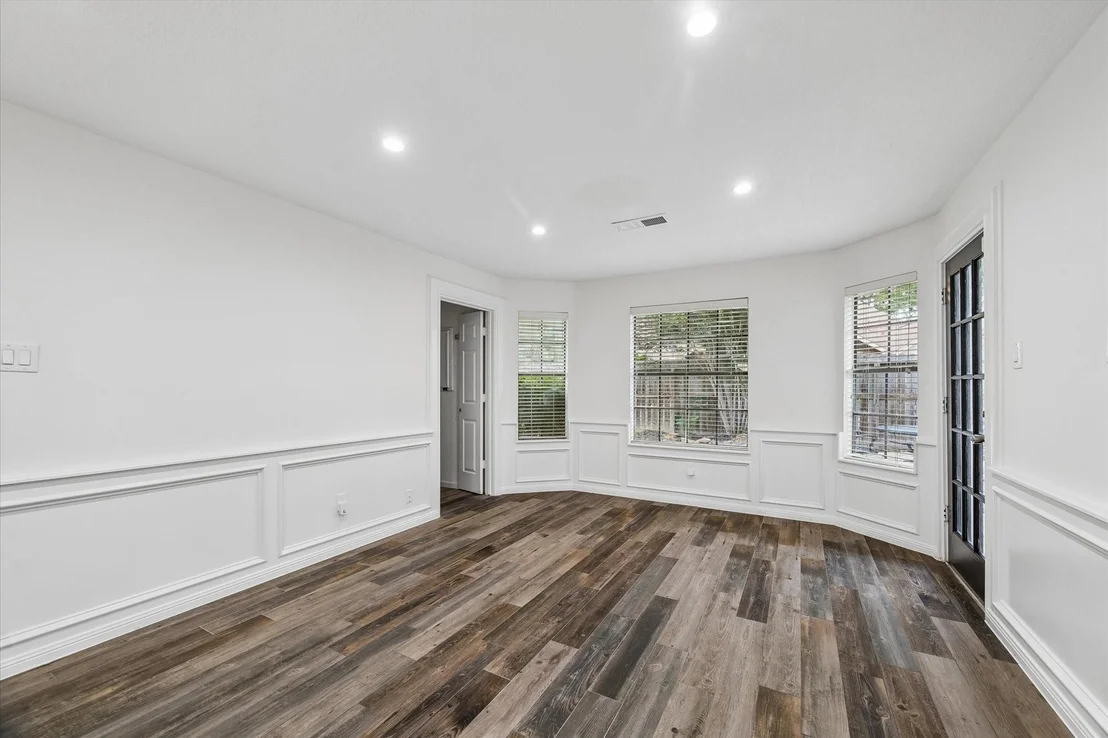 Photo of 17902 Fernbluff Drive