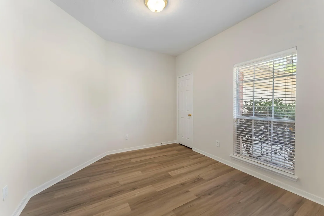 Photo of 19106 Poplar Trails Lane