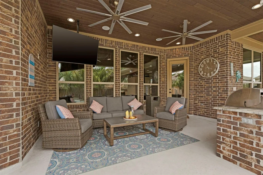 Photo of 9030 Lacombe Lane