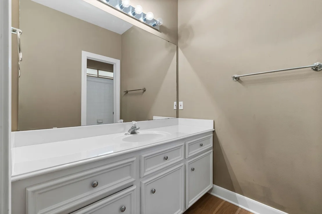 Photo of 117 Lake View Circle