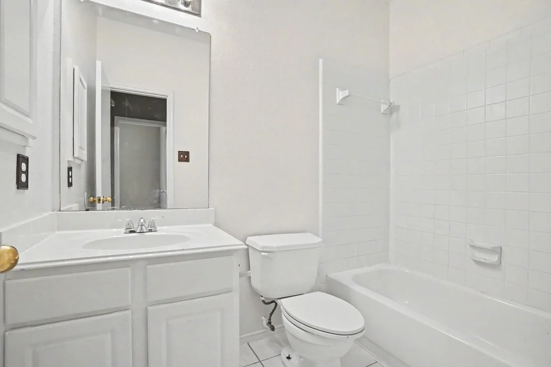 Photo of 1311 Coppercrest Drive