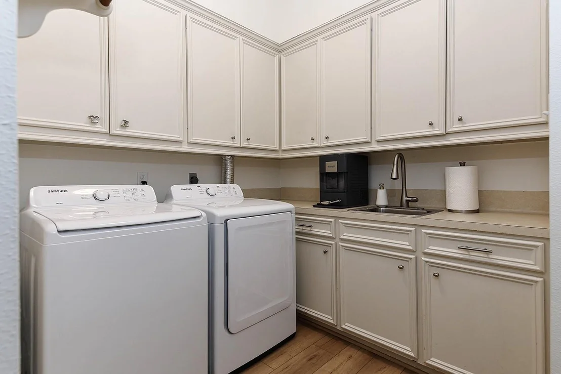 Photo of 27 Acorn Cluster Court