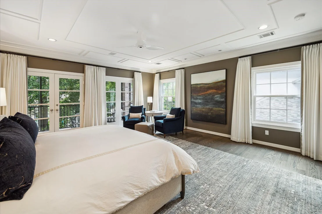 Photo of 210 Park Laureate Drive
