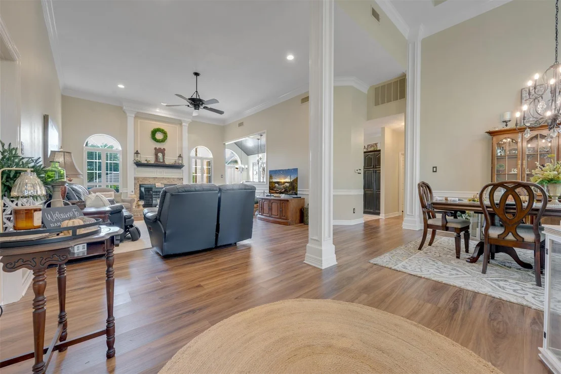 Photo of 1318 Spring Branch Drive