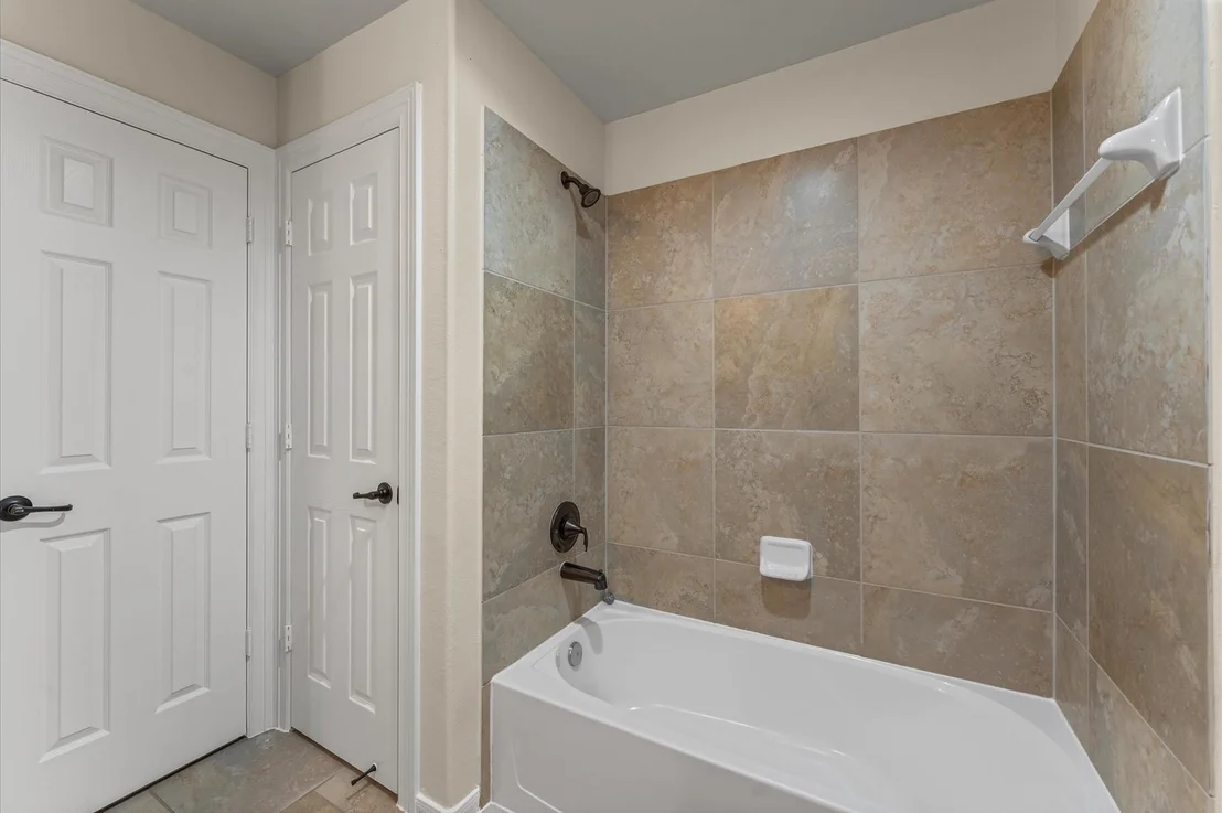 Photo of 7 N Beech Springs Circle
