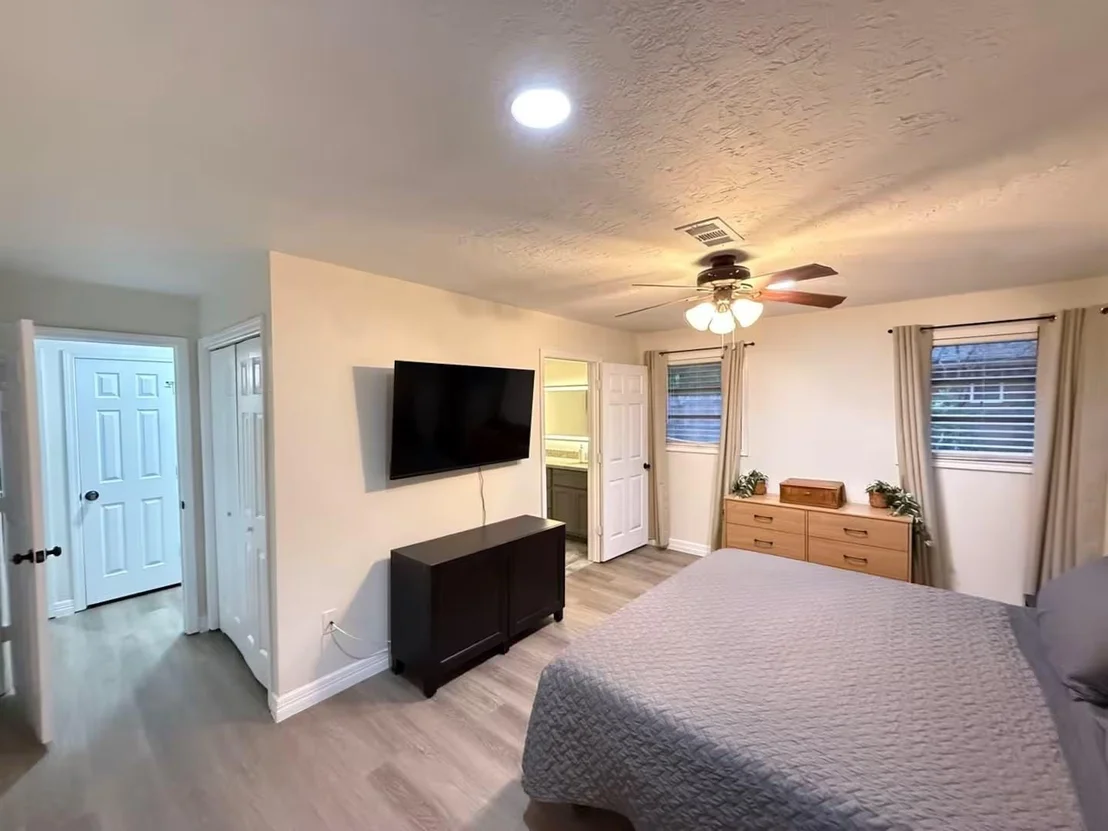 Photo of 7035 Hurley Drive