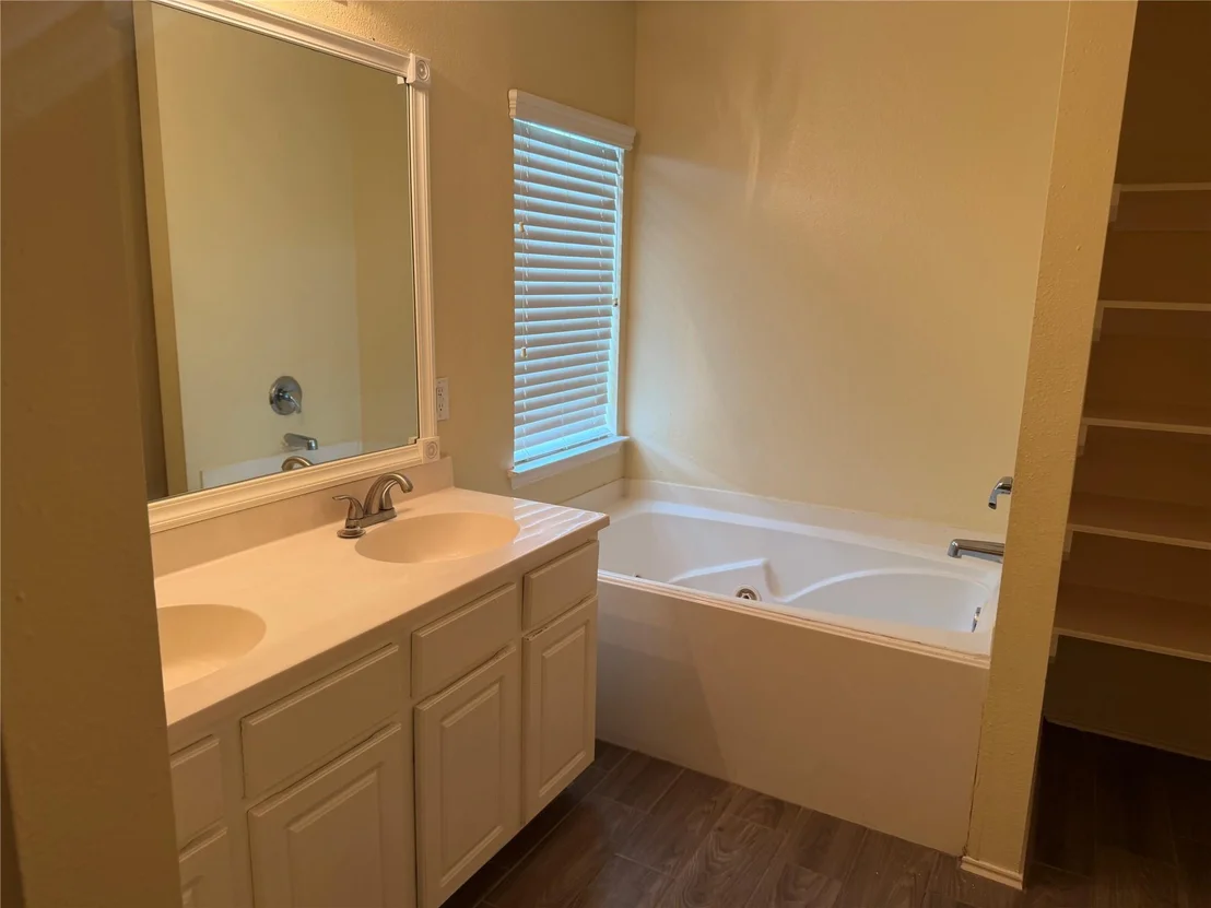 Photo of 3031 Peerless Pass Ct
