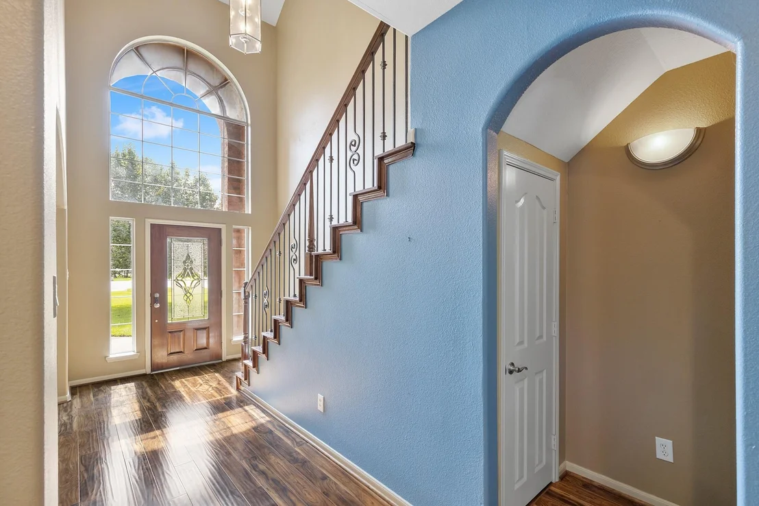 Photo of 1003 Commons Waterway Drive