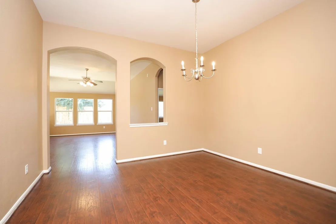 Photo of 21807 Saragosa Pond Lane