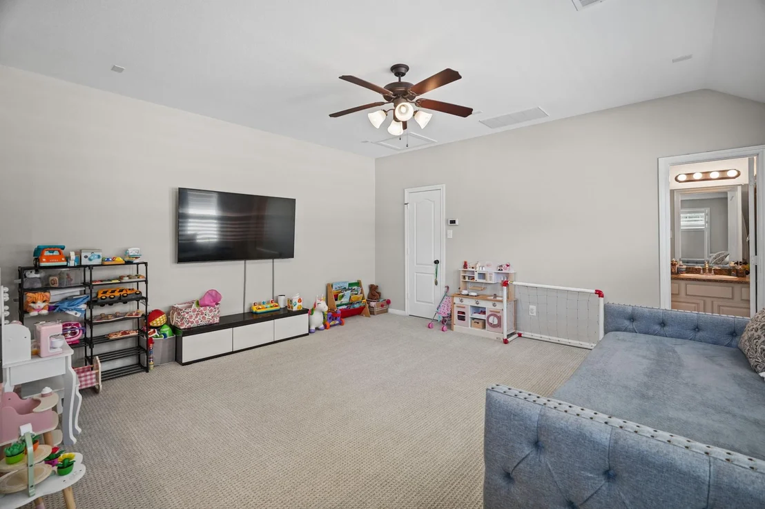 Photo of 54 W Wolf Cabin Circle