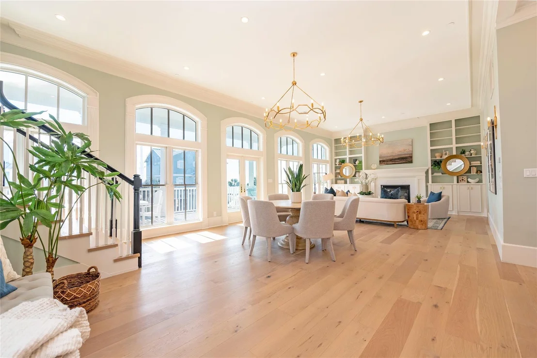 Photo of 11610 Beachside