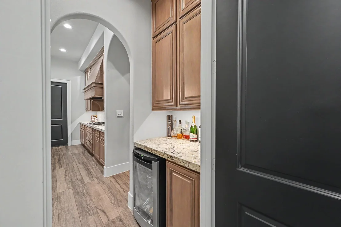 Photo of 4787 W Fork Boulevard