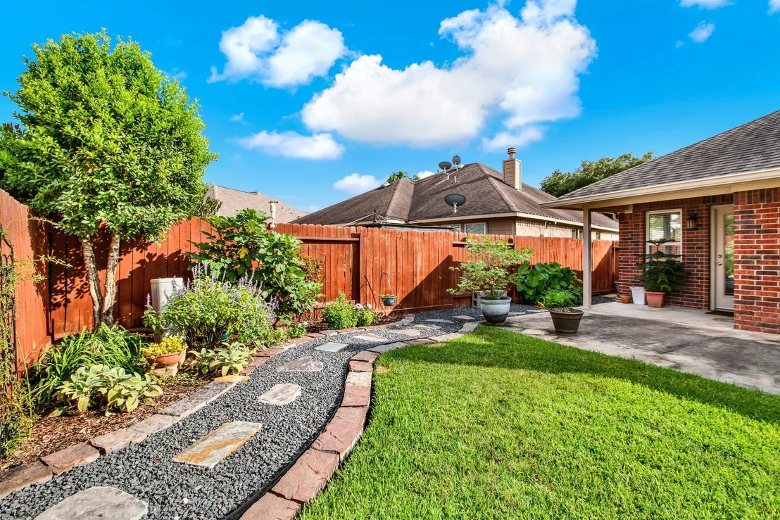 Photo of 9226 Fernwillow Drive