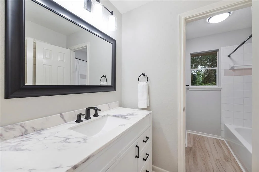 Photo of 38 E Knightsbridge Drive