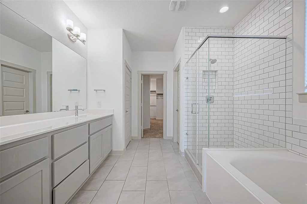 Photo of 28322 Hannahs Harbor Lane