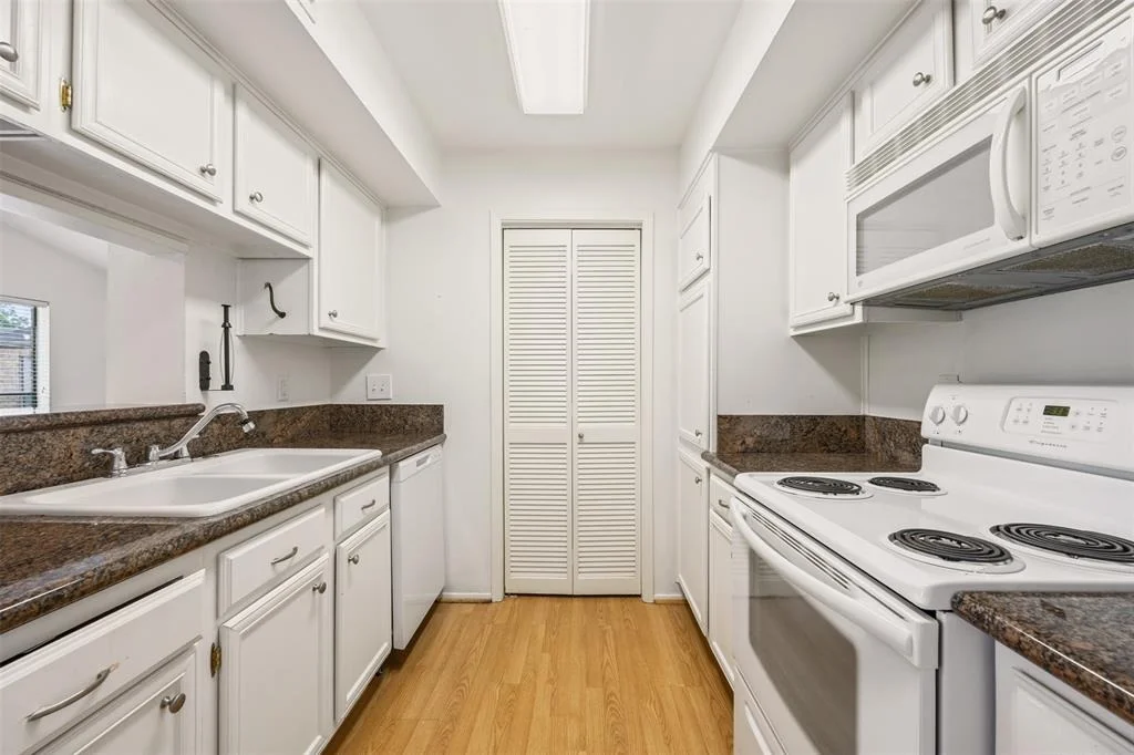 Photo of Unit 708 at 2025 Augusta Drive