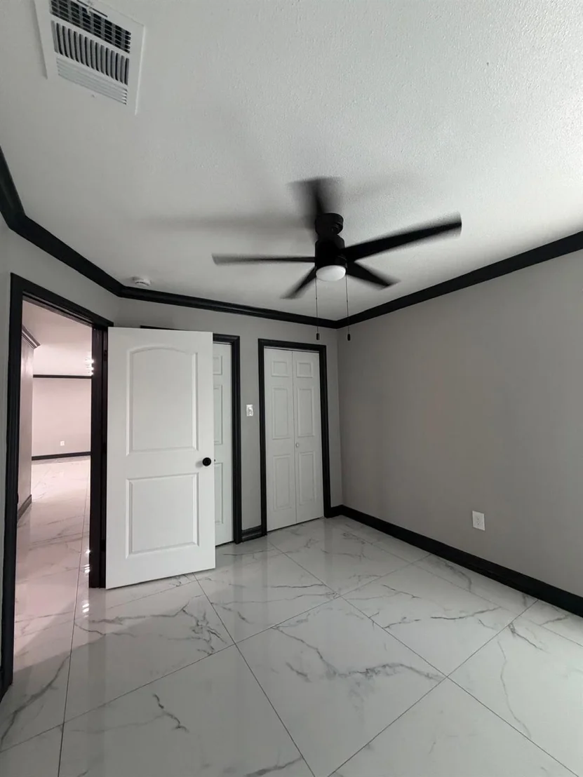 Photo of 10403 Glenkirk Drive