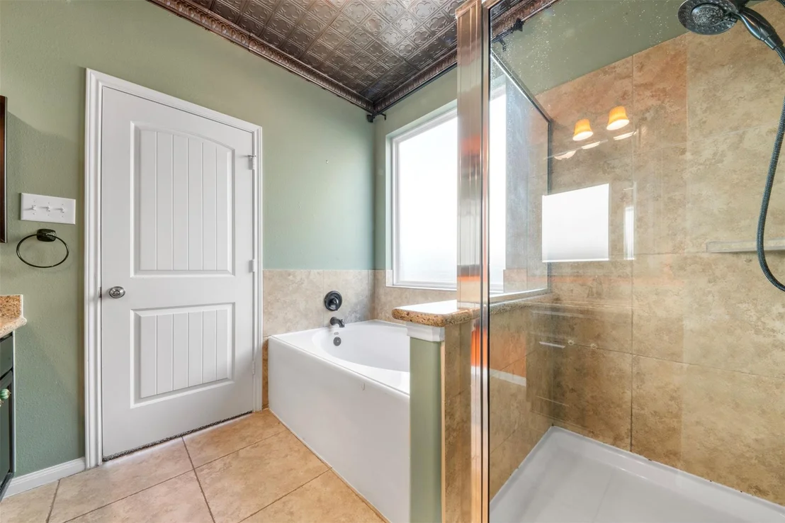 Photo of 21370 Russell Chase Drive