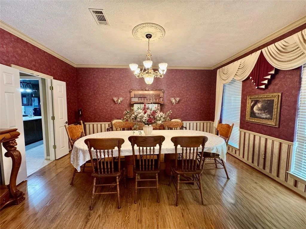 Photo of 196 Broadmoor Drive