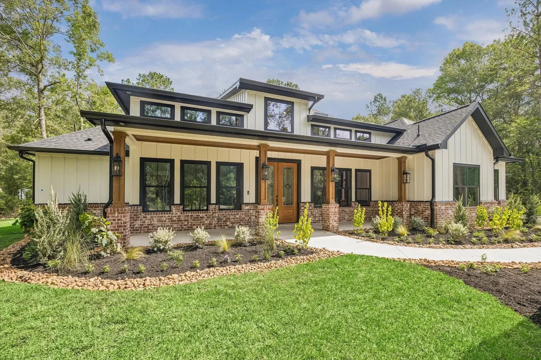 Photo of 8707 Trotter Lane
