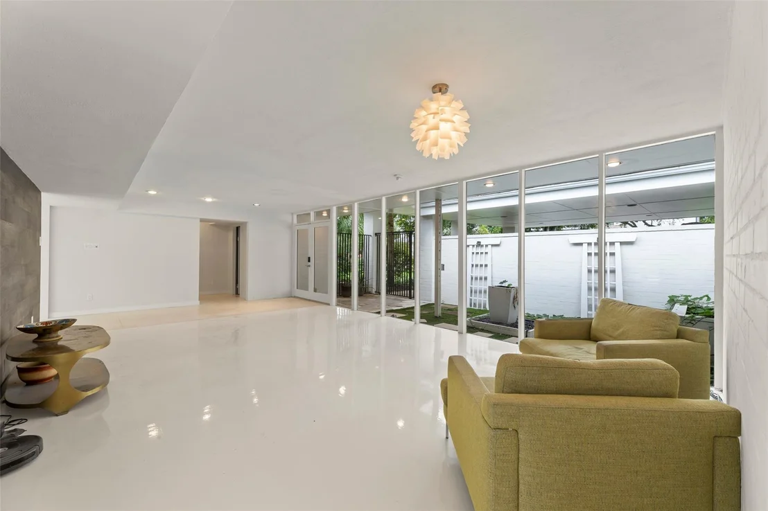 Photo of 10211 Willowgrove Drive