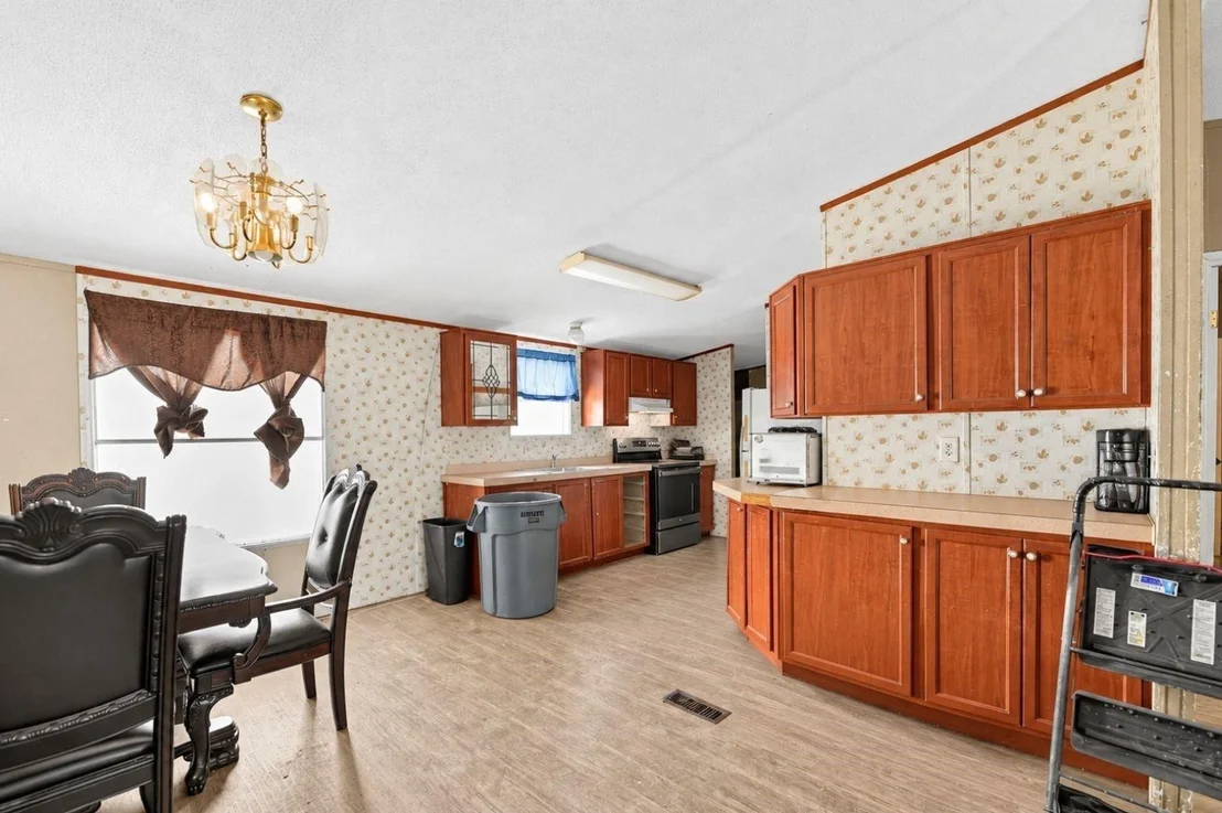 Photo of 104 Lone Oak Circle