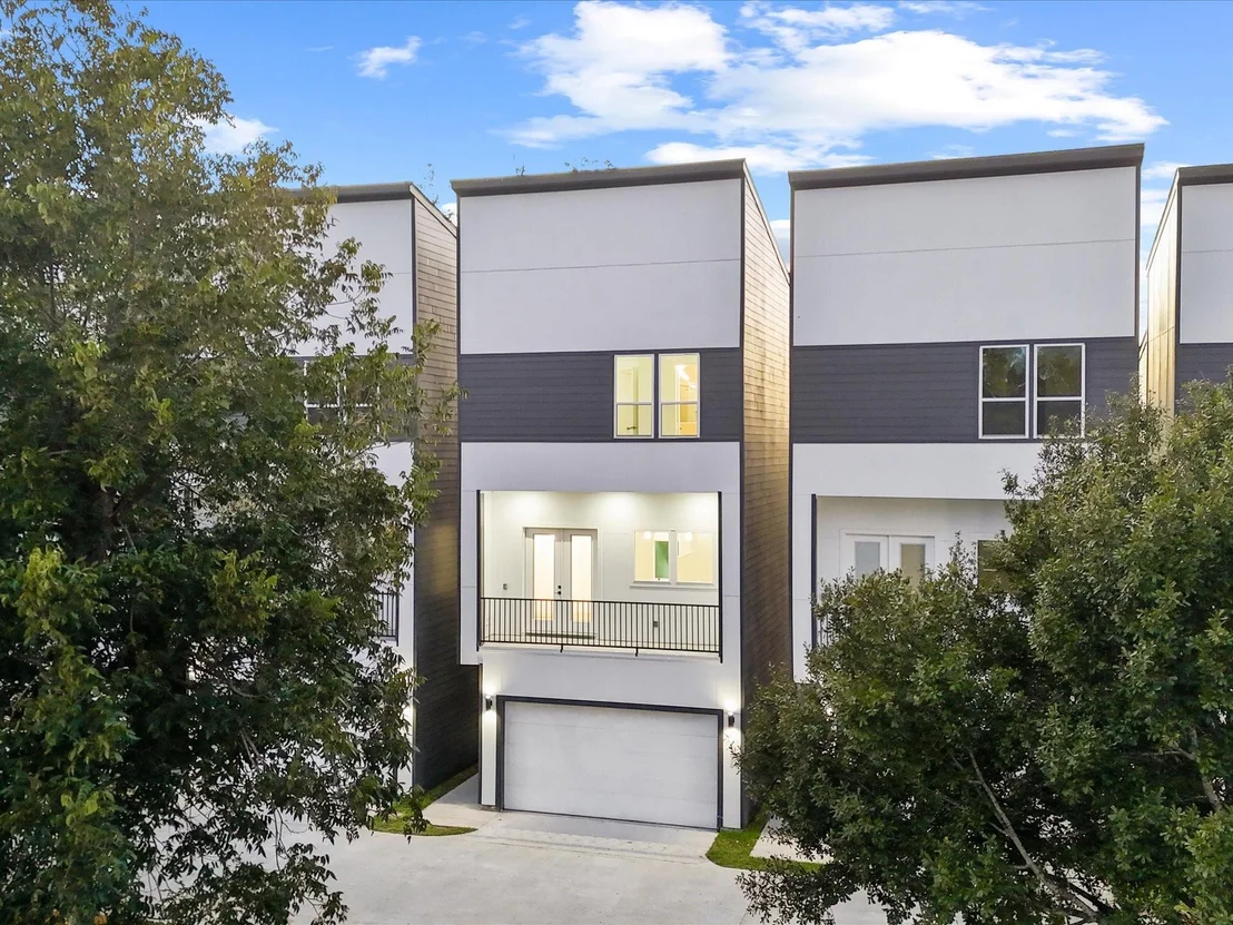 Photo of 6639 Katarani Drive