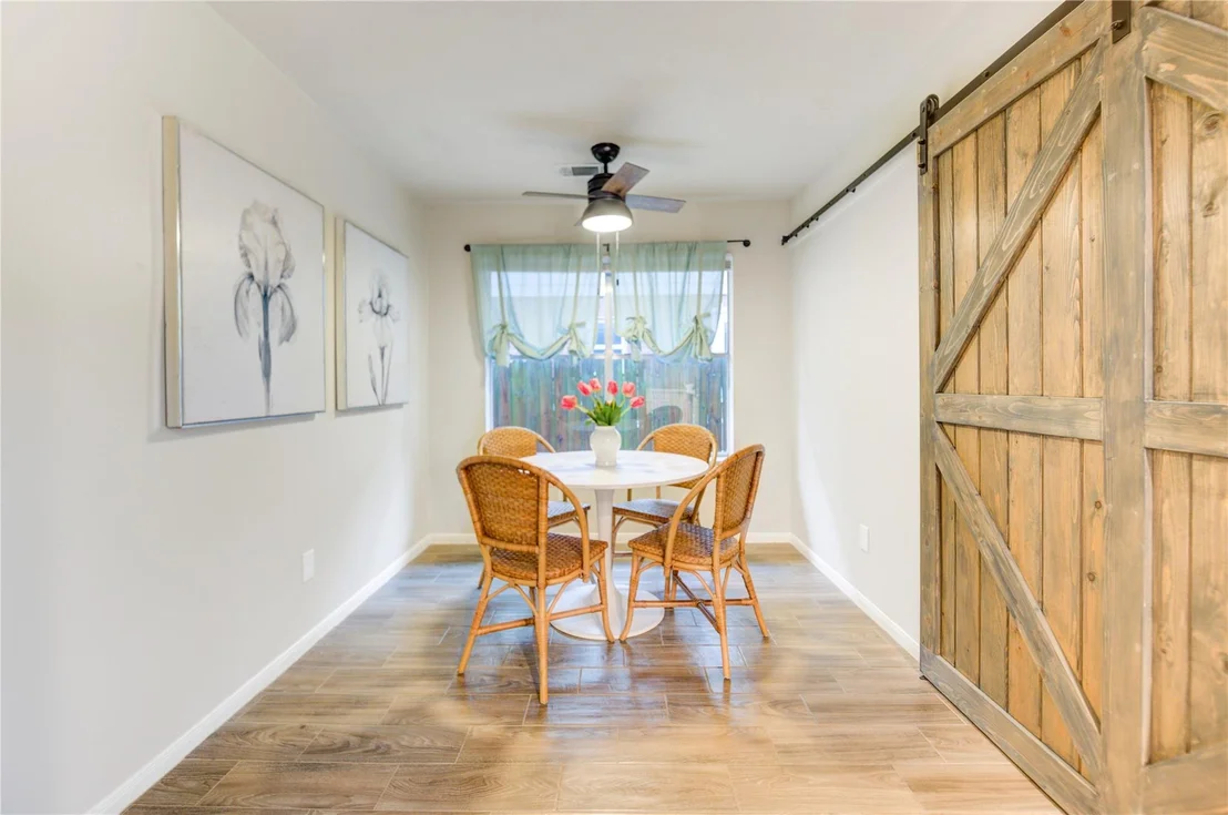 Photo of 2323 Foundary Drive