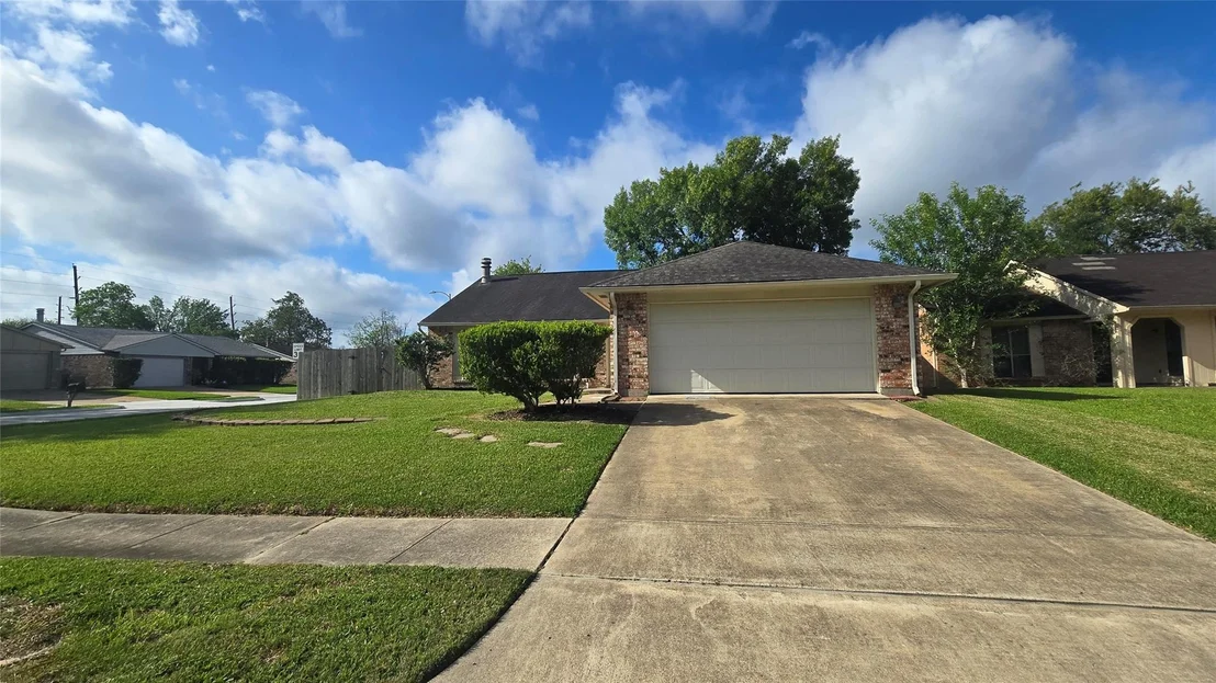 Photo of 6934 Tara Drive