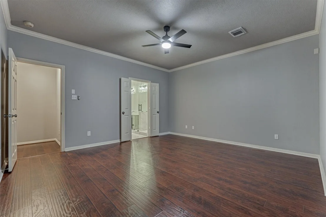 Photo of 151 Bristol Bend Circle