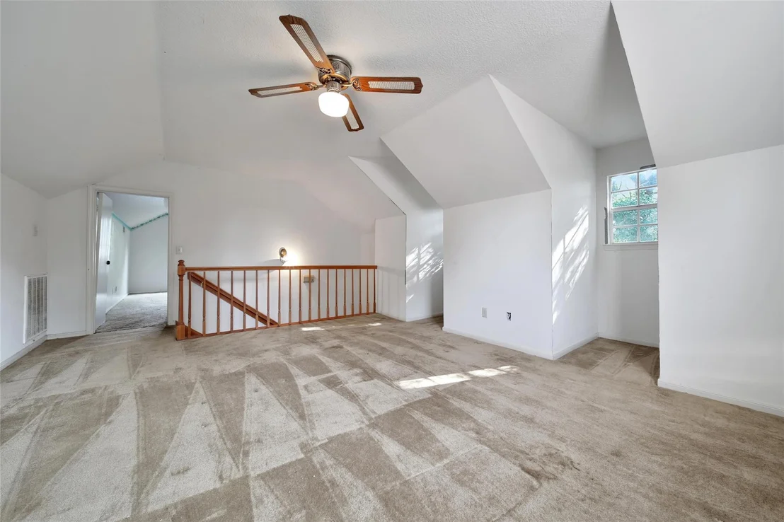 Photo of 16107 Escher Road