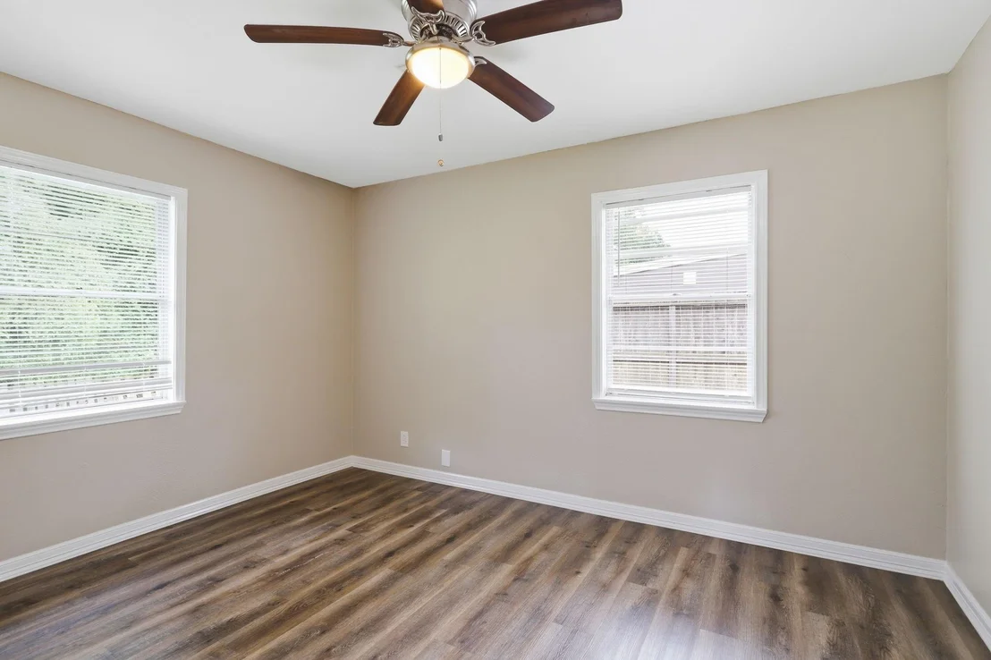 Photo of 9242 Forest View Street