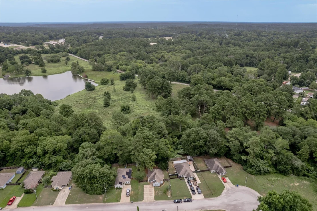 Photo of 112 Bernice Drive