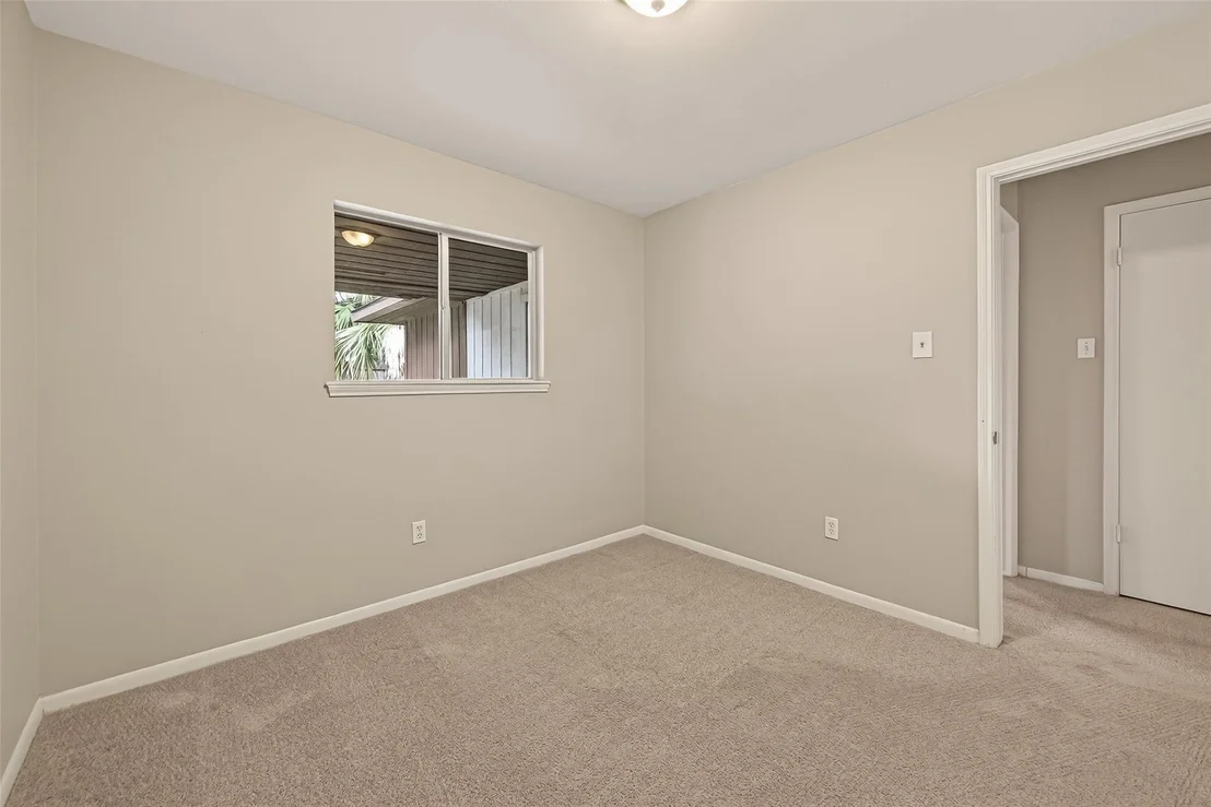 Photo of 4215 Long Grove Drive