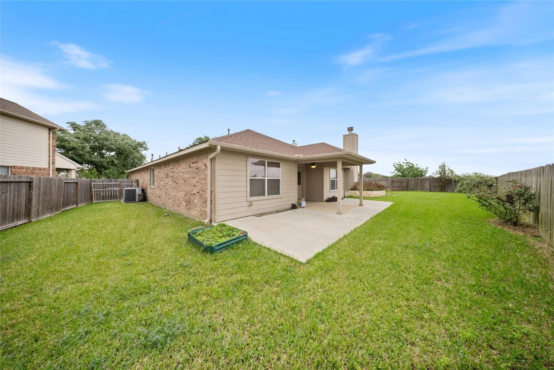 Photo of 6007 Wilcox Point Court