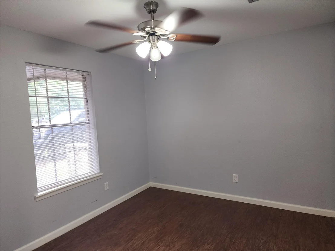 Photo of 7211 Log View Drive