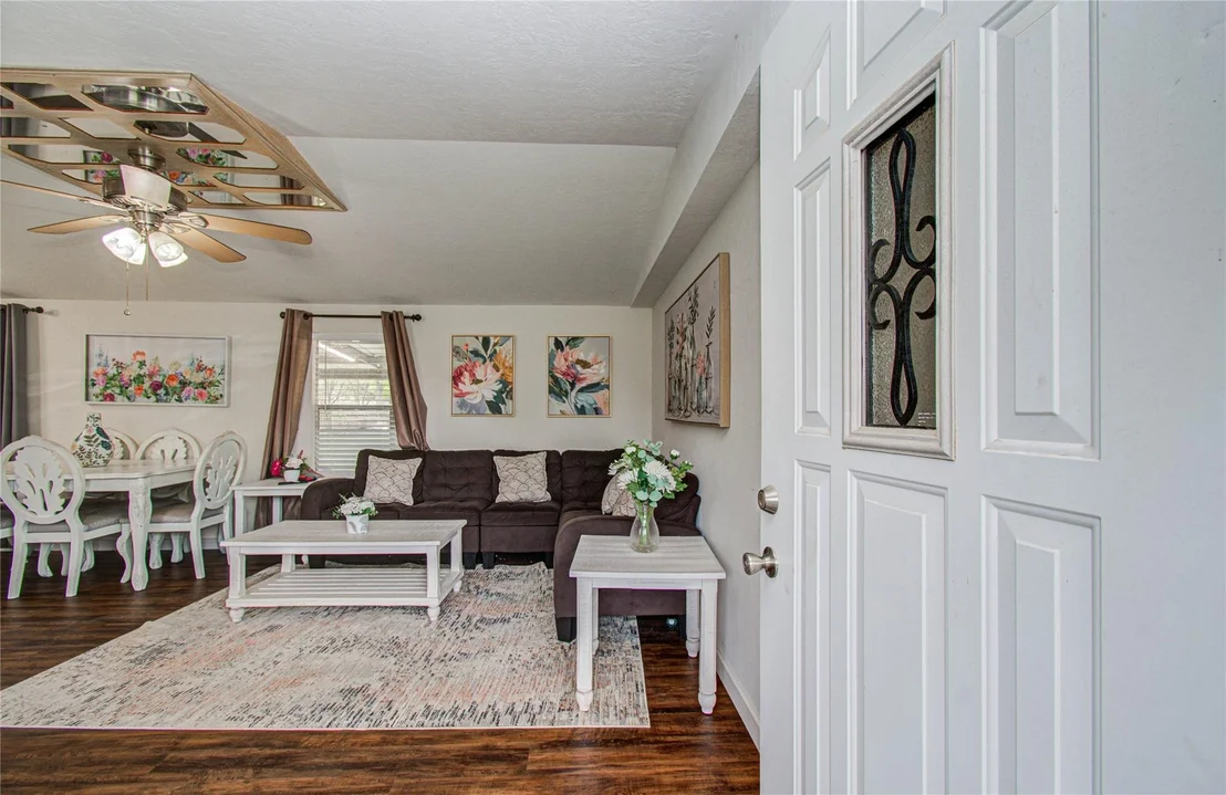Photo of 36 W Old Field Drive