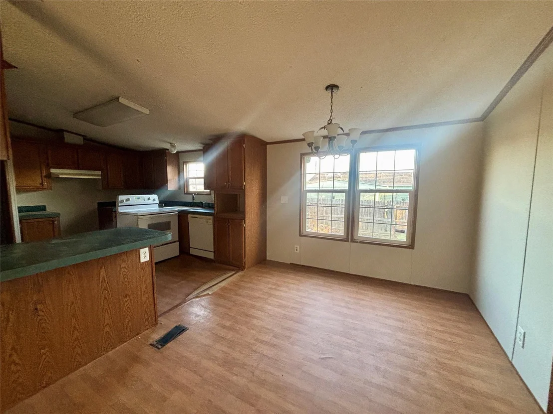 Photo of 9646 Live Oak Trail