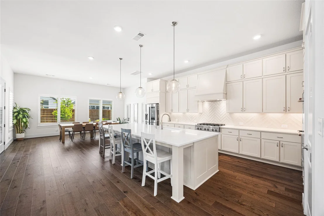 Photo of 4114 Pleasant Ridge Drive
