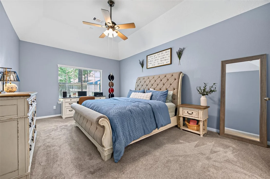 Photo of 12430 Longfellow Drive
