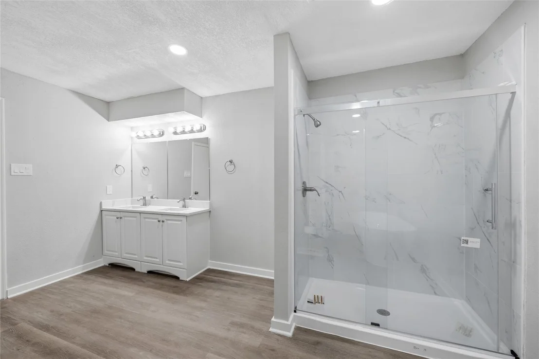 Photo of 5914 Havenwoods Drive