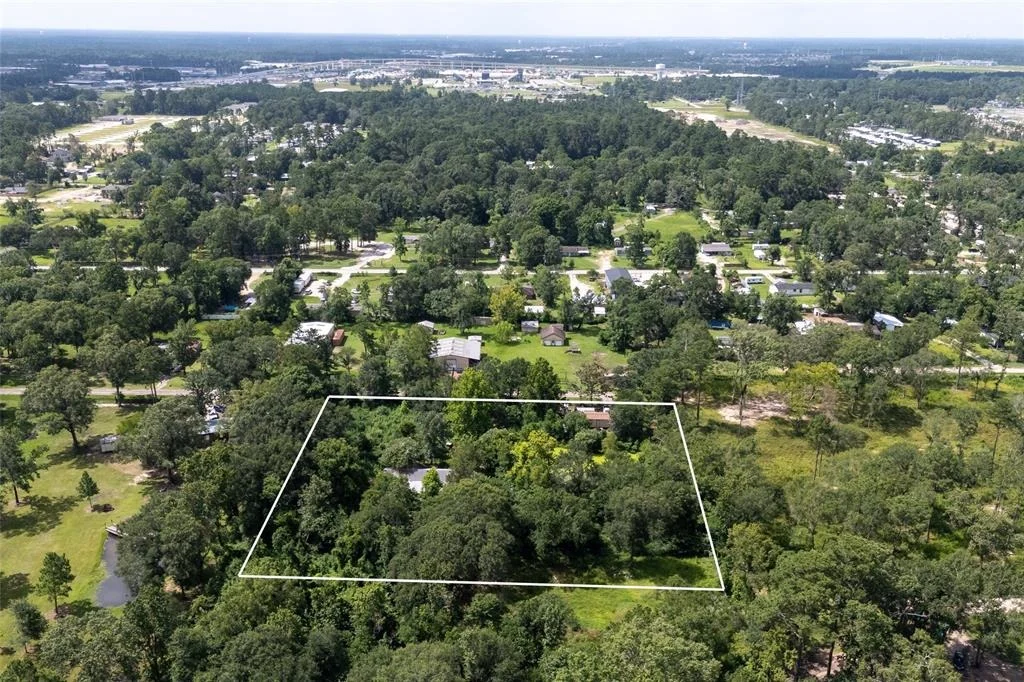 Photo of 21981 White Oak Drive