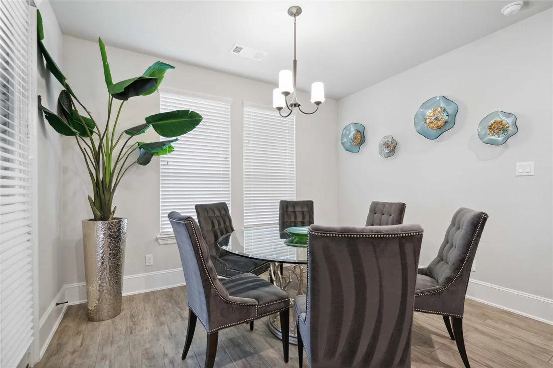 Photo of 17464 Chestnut Cove Drive